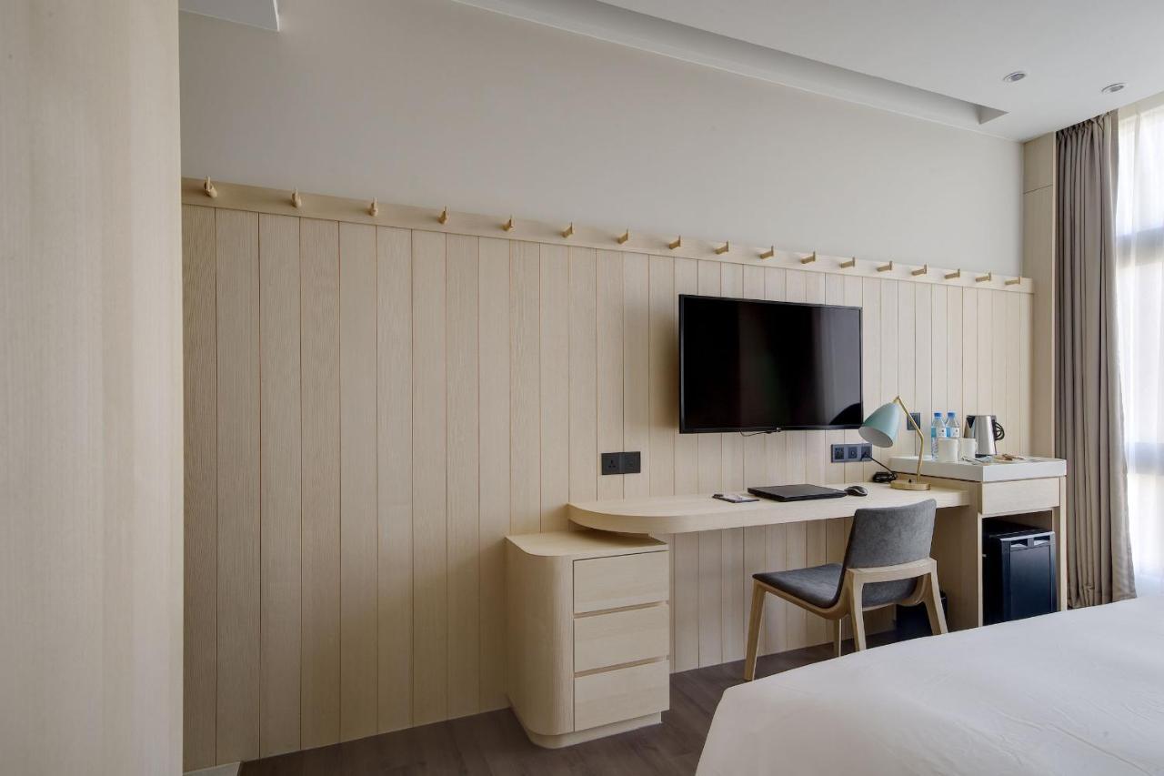 Jasper Young Hotel Banqiao Taipei Exterior foto